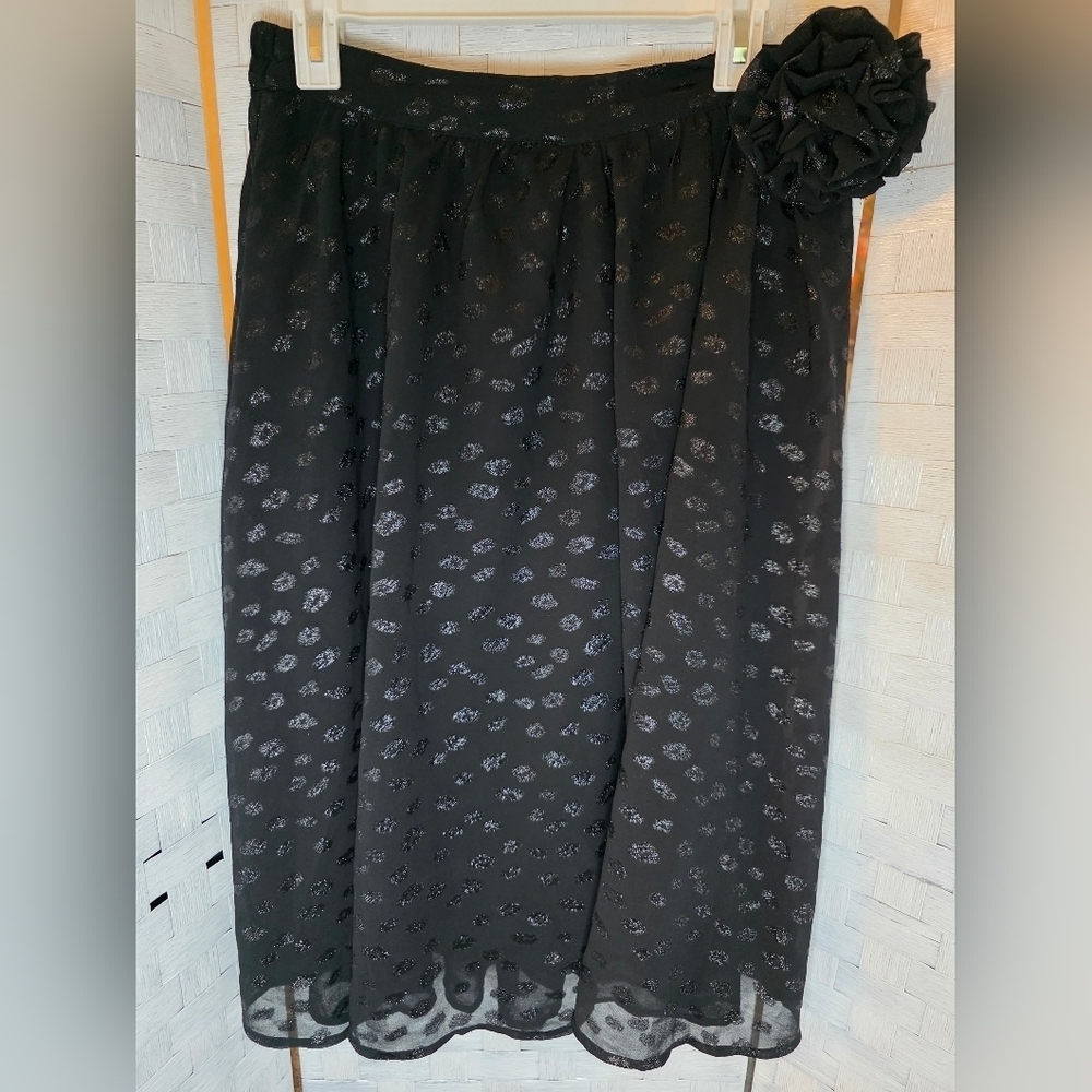 TRULY 4 YOU Skirt - Picture 2 of 7